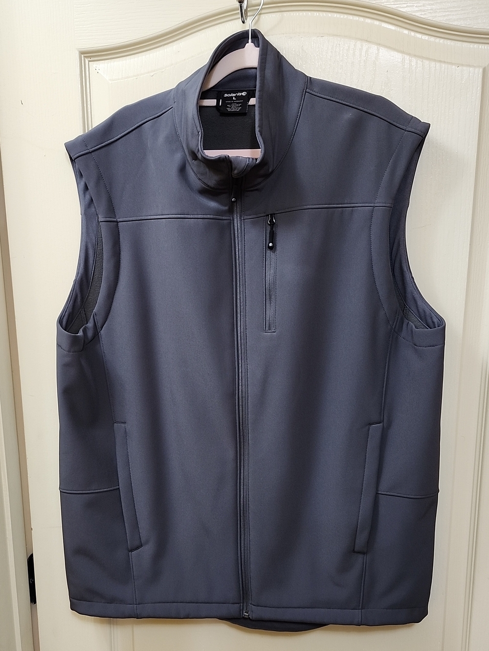 Solaris Men's Softshell Full-Zip Vest